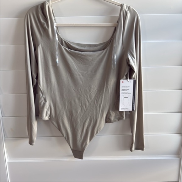 Seriously Soft Nulu Square-Neck Long-Sleeve - Picture 6 of 10